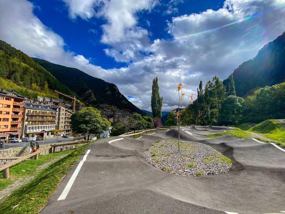 Iconic - A Pie De Pistas En 1 Minuto - Terraza Con Vistas Al Valle Arinsal - Parking Gratis L By Bonesvacances מראה חיצוני תמונה