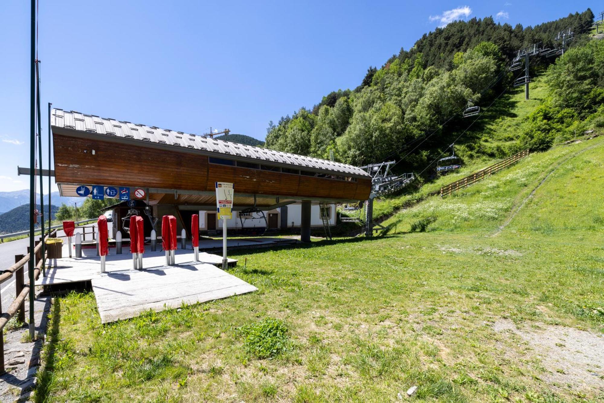 Iconic - A Pie De Pistas En 1 Minuto - Terraza Con Vistas Al Valle Arinsal - Parking Gratis L By Bonesvacances מראה חיצוני תמונה